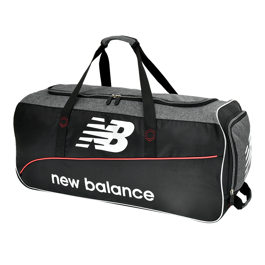 New Balance TC 560 Wheelie Bag 2024 Serious Cricket
